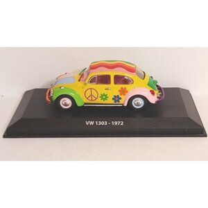 Norev VW Volkswagon Beetle 1972 Diecast Peace Flowers 1:43 Excellent Condition